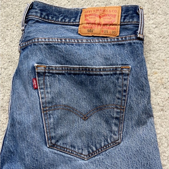 Blue Levi’s 501s - Picture 2 of 4